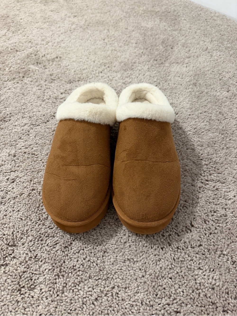 Cozy Faux-Suede Shearling Lined Slippers - Brown